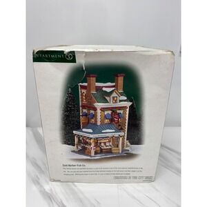 Department 56 Christmas In The City Series East Harbor Fish Co 58946 Retired